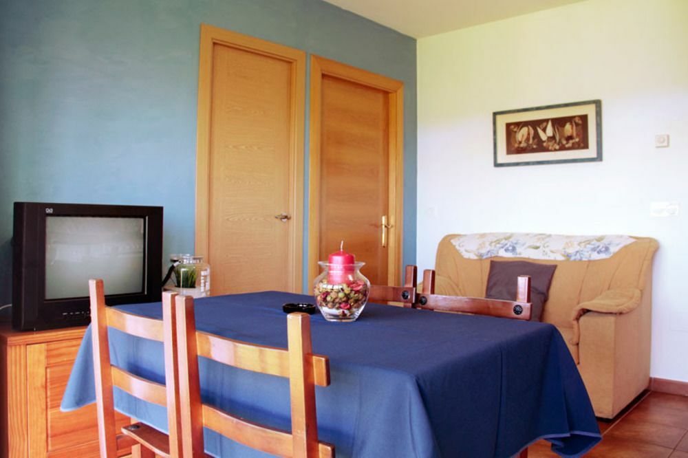 Apartamentos Mirapenas Gozon المظهر الخارجي الصورة